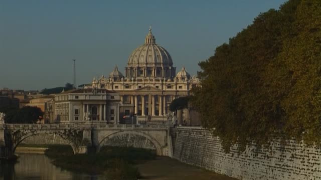 MUSICAL JOURNEY (A) - ROME: Piazzas, Fountains and the Remains of Empire