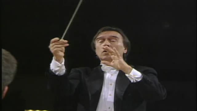 NEW YEAR'S EVE CONCERT 1993 (Abbado)