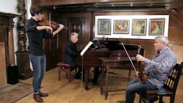 MOZART, W.A.: Violin Concerto No. 3 (Masterclass with Lavard Skou Larsen) (Skou Larsen, Rodriguez, Bezrodnyi)