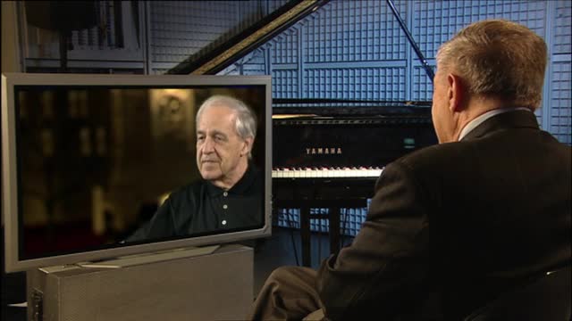 GREAT CONDUCTORS - Pierre Boulez: Emotion and Analysis