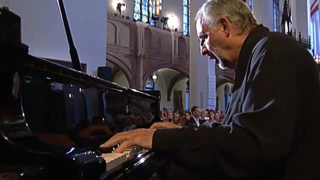 JACQUES LOUSSIER TRIO PLAY BACH...AND MORE