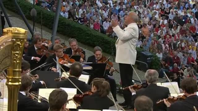 WALDBUHNE IN BERLIN 2006 - Scheherazade (Jarvi)