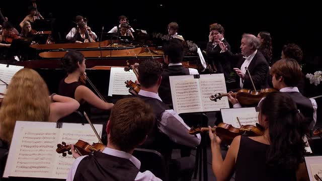 MOZART, W.A.: Concerto for 3 Pianos, "Lodron" / TCHAIKOVSKY, P.I.: Symphony No. 6 (Verbier Festival, 2015) (Matsuev, Trifonov, Gergiev)