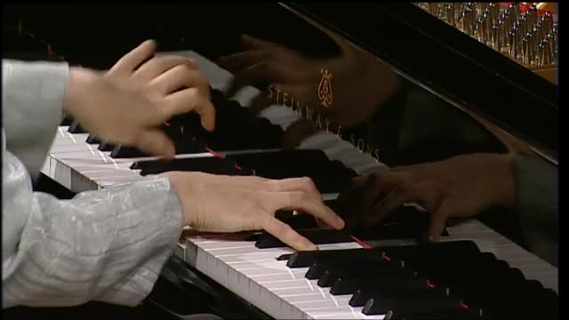 Piano Recital: Grimaud, Helene - BACH, J.S. / BEETHOVEN, L. van / BRAHMS, J. / RACHMANINOV, S.