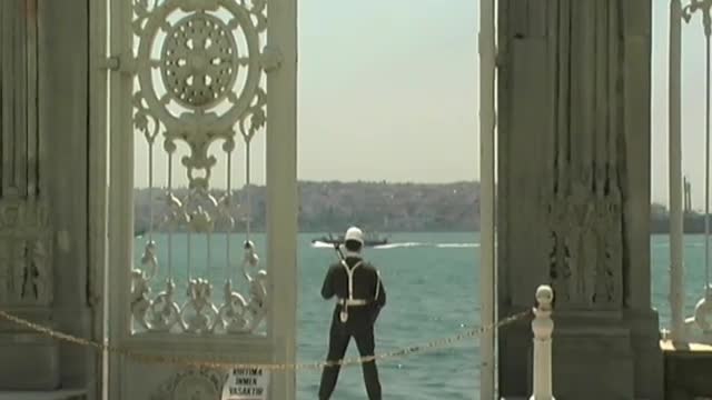 GLOBAL TREASURES: Turkey (Dolmabahce Palace)