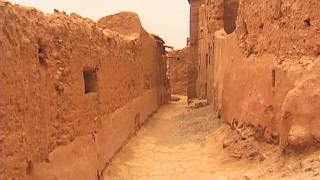 GLOBAL TREASURES: Morocco (Ait Benhaddou)