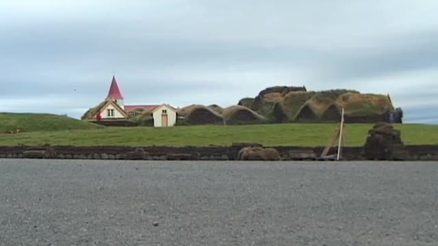 GLOBAL TREASURES: Iceland (Glaumbaer)