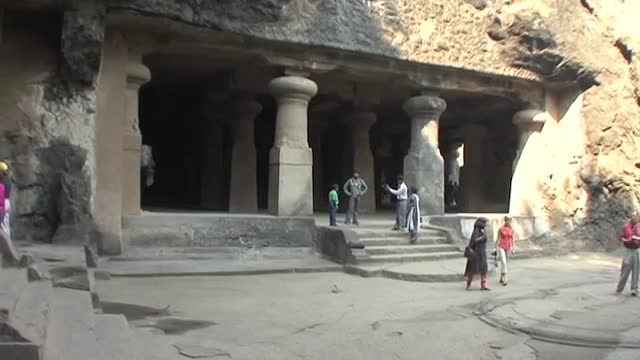 GLOBAL TREASURES: India (Elephanta)