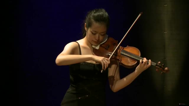 Hannover International Violin Competition 2012 - Preliminary Round 1: Kim, Dami