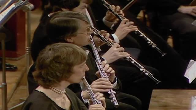 ELGAR, E.: Enigma Variations (BBC Symphony, Bernstein)