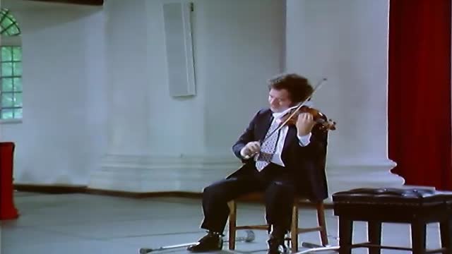 BACH, J.S.: Violin Partita No. 3 in E major, BWV 1006 (Perlman)