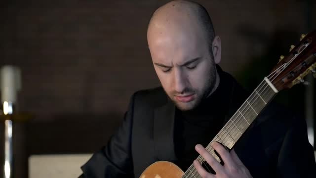 CASTELNUOVO-TEDESCO, M.: Guitar Sonata, Op. 77: II. Andantino quasi canzone (Buono) (from Naxos 8.573362)