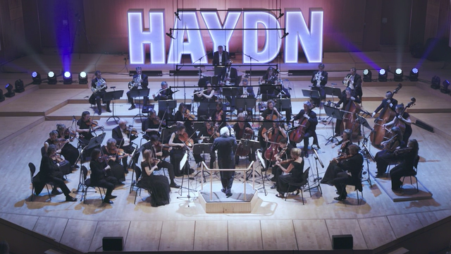 HAYDN, J.: Symphony No. 94, "The Surprise" (Danish Chamber Orchestra, A. Fischer)