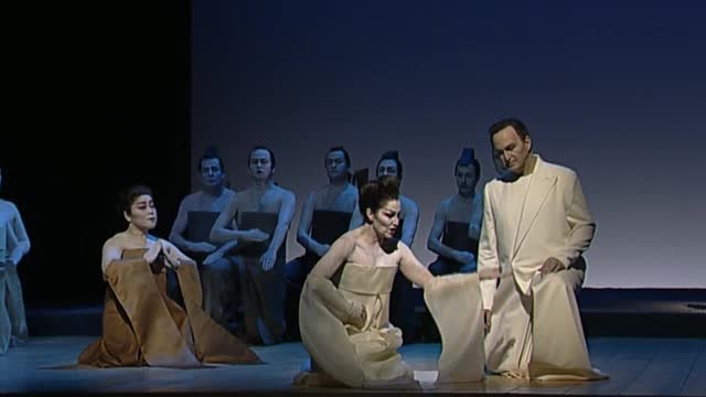 PUCCINI, G.: Madama Butterfly (DNO, 2003)