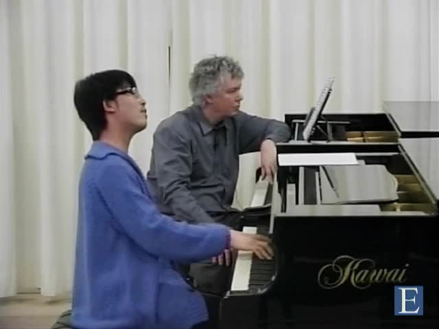 BEETHOVEN, L.: Piano Sonata No. 18: III. Menuetto (Masterclass with Zoltan Kocsis) (Ji Liu)